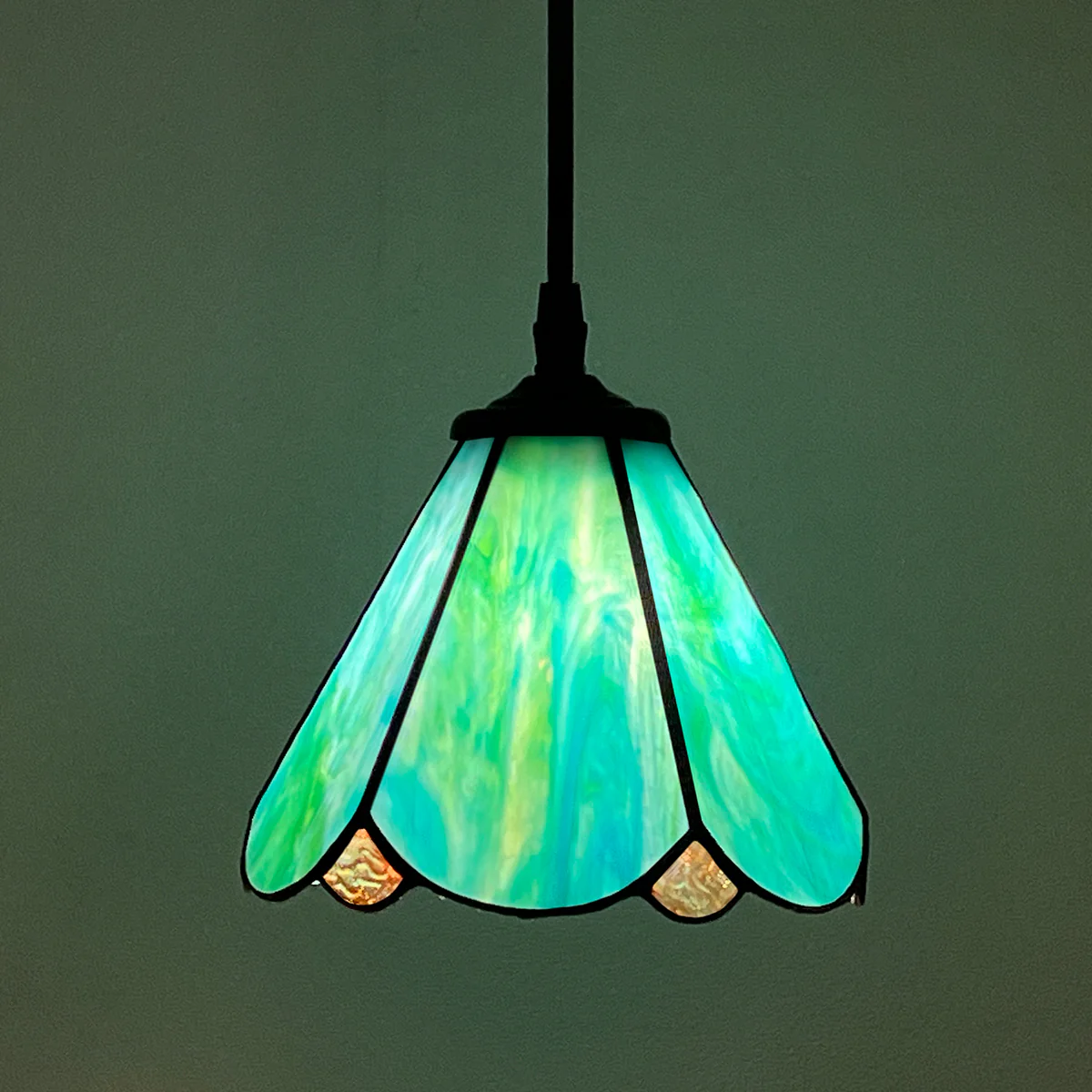 Cotoss Tiffany Pendant Light 1 - Light7 inch hanging pendant plug in Pendant,Perfect for a bedroom nightstand - Image 3